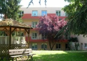Photo Notre Dame D'Esperance, maison de retraite priv&eacute;e associative, Ehpad à Milly La Foret 91