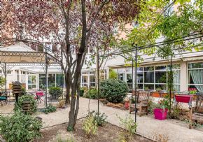 Maison de retraite KORIAN LES SARMENTS &agrave 92150 SURESNES
