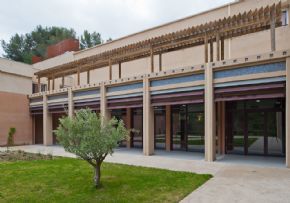 Maison de retraite KORIAN DOMAINE DE COLLONGUE &agrave 13100 ST MARC JAUMEGARDE