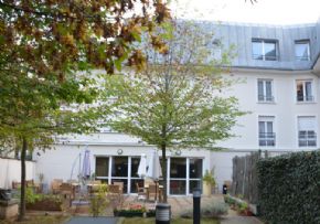 Photo Ehpad Residence Petronille, maison de retraite priv&eacute;e associative ARPAVIE, Ehpad à Villepinte 93