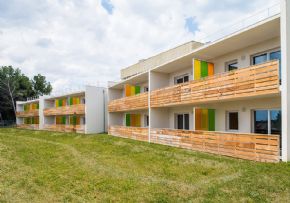 Photo Korian Les Restanques (foyer Logement), R&eacute;sidence autonomie, Foyer logements à St Mitre Les Remparts 13