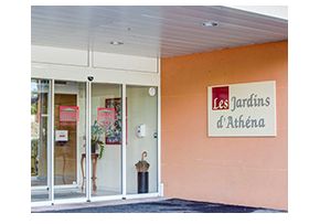 Photo Les Jardins D'Athena, maison de retraite priv&eacute;e, Ehpad à La Bouilladisse 13