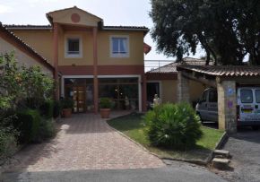 Photo Maison De Retraite L'Estelan, maison de retraite priv&eacute;e, Ehpad à Rognes 13