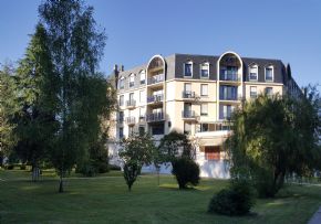 Maison de retraite CLOS DES BENEDICTINS &agrave 18000 BOURGES
