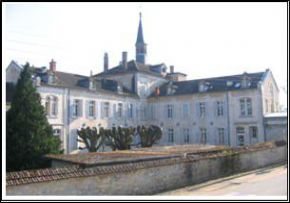 Photo EHPAD LES LOGIS DU PARC DE MOUSSIER, Ehpad, maison de retraite &agrave; ATHEE 21