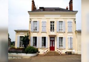 Photo Maison De Retraite De Brezolles, maison de retraite Publique, Ehpad à Brezolles 28