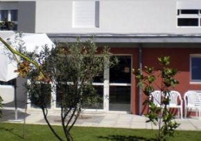 Photo Maison De Retraite Les Magnans, maison de retraite priv&eacute;e, Ehpad à St Martin De Valgalgues 30