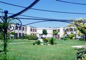 Photo Les Jardins De Saint Hilaire, maison de retraite priv&eacute;e associative, Ehpad à St Hilaire De Brethmas 30