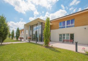 Photo Residence Athena, maison de retraite priv&eacute;e EMEIS, Ehpad à Villeneuve De Riviere 31