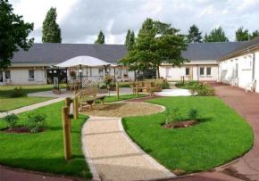 Photo Maison De Retraite Le Grand Mont, maison de retraite Publique, Ehpad à Contres 41