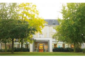 Maison de retraite EMERA - EHPAD LA RETRAITE &agrave 49000 ANGERS