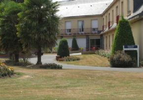 Photo Residence La Roseraie, maison de retraite priv&eacute;e associative, Ehpad à Geste 49