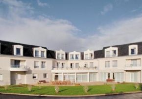 Photo Residence Les Bruyeres, maison de retraite priv&eacute;e associative, Ehpad à Lanester 56