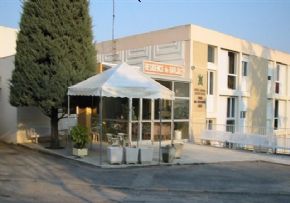 Photo LES TERRASSES DE L'IBIE, Ehpad, maison de retraite &agrave; VILLENEUVE DE BERG 07