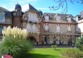 Photo Ehpad La Foret, maison de retraite priv&eacute;e associative, Ehpad à Bagnoles De L Orne 61