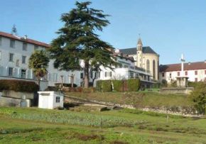 Photo MAISON DE RETRAITE DES FILLES DE LA CROIX, Ehpad, maison de retraite &agrave; USTARITZ 64