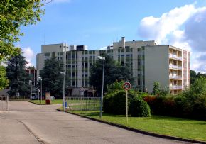 Photo Hopital Antoine Charial, maison de retraite Publique, Ehpad à Francheville 69