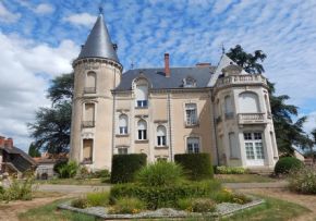 Photo LES PETITS FRERES DES PAUVRES - GIGNY - HEBERGEMENT TEMPORAIRE, Ehpad, maison de retraite &agrave; GIGNY SUR SAONE 71