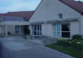 Photo Maison De Retraite De Varennes, maison de retraite Publique, Ehpad à Varennes Le Grand 71