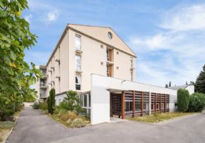 Maison de retraite KORIAN LES PINS VERTS &agrave 11100 NARBONNE