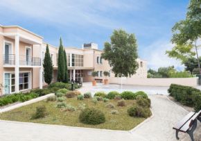 Maison de retraite KORIAN CLOS DE L'ORCHIDEE &agrave 11100 NARBONNE