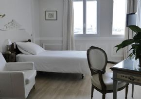 Photo Maison De Retraite Le Trefle Bleu, maison de retraite priv&eacute;e, Ehpad à Paris 17