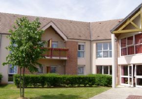Photo Residence De La Garenne, maison de retraite priv&eacute;e associative, Ehpad à La Grande Paroisse 77
