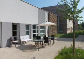 Photo Residence Les Patios De L'Yerres - Cefr, maison de retraite priv&eacute;e associative, Ehpad à Combs La Ville 77