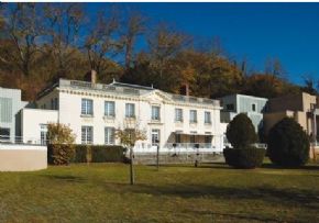 Photo Residence Les Bruyeres, maison de retraite priv&eacute;e associative, Ehpad à Boissise La Bertrand 77