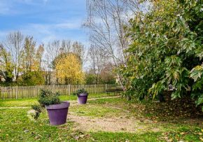 Maison de retraite KORIAN HOME DE L'EBAUPIN &agrave 79510 COULON