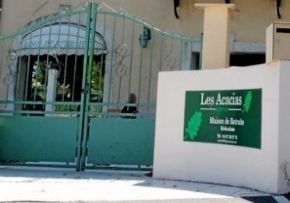Photo Maison De Retraite Les Acacias, maison de retraite priv&eacute;e, Ehpad à La Crau 83