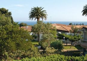 Photo Ehpad M.g.e.n., maison de retraite priv&eacute;e associative, Ehpad à St Cyr Sur Mer 83