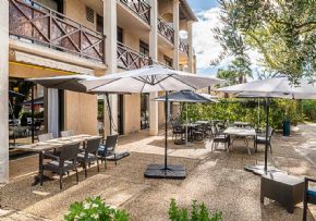 Maison de retraite KORIAN LA LOUISIANE &agrave 83400 HYERES