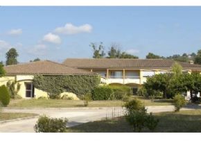 Maison de retraite EMERA - EHPAD LES AMANDIERS &agrave 83440 MONTAUROUX