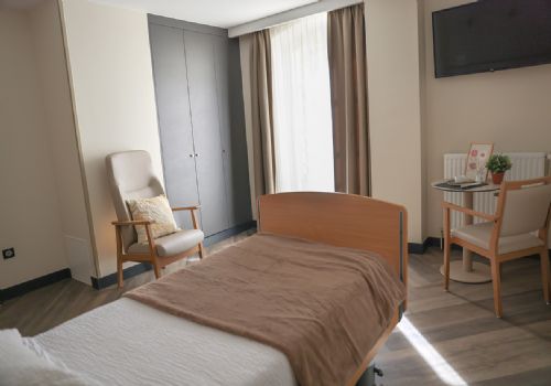 Photo REPOTEL ISSY LES MOULINEAUX, Ehpad, maison de retraite &agrave; ISSY LES MOULINEAUX 92