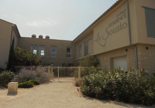 Photo RESIDENCE LA SOUSTO, Ehpad, maison de retraite &agrave; EYGALIERES 13