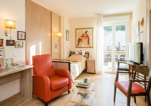 Photo KORIAN L'AGORA, Ehpad, maison de retraite &agrave; VAUVENARGUES 13