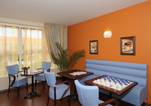 Photo KORIAN LE MOLE D'ANGOULINS, Ehpad, maison de retraite &agrave; ANGOULINS 17