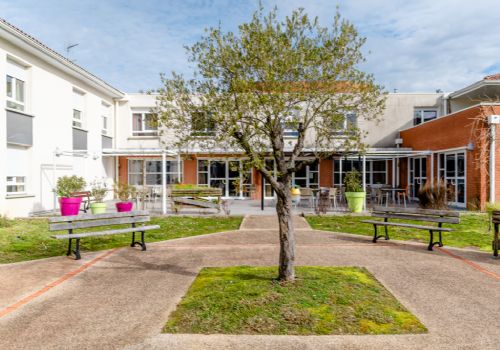 Photo KORIAN CLOS DE L'UBY, Ehpad, maison de retraite &agrave; CAZAUBON 32