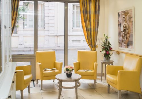 Photo KORIAN VILLA D'ALBON, Ehpad, maison de retraite &agrave; ROANNE 42