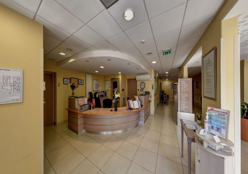 Photo LA RESIDENCE DU PORT, Ehpad, maison de retraite &agrave; ST DENIS DE L HOTEL 45