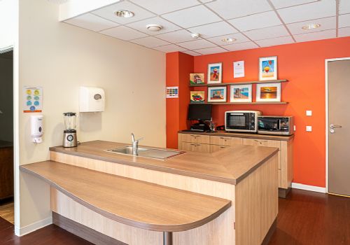 Photo KORIAN VILLA DU CHENE D'OR, Ehpad, maison de retraite &agrave; BONCHAMP LES LAVAL 53