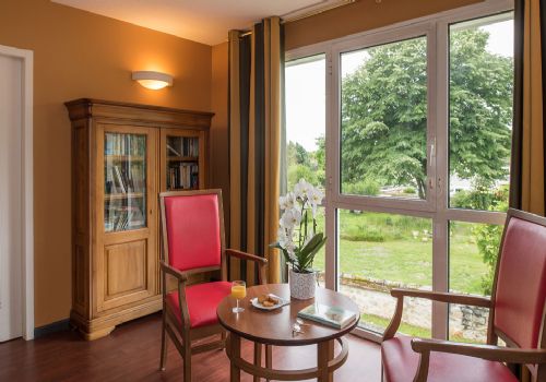 Photo KORIAN CHAINTREAUVILLE, Ehpad, maison de retraite &agrave; ST PIERRE LES NEMOURS 77