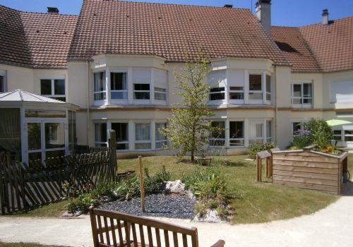 Photo EMERA - EHPAD L'ETANG, Ehpad, maison de retraite &agrave; MORTCERF 77