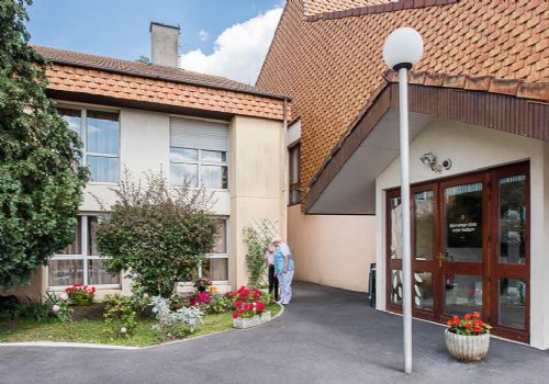 Photo KORIAN LES ROSES, Ehpad, maison de retraite &agrave; PONTAULT COMBAULT 77
