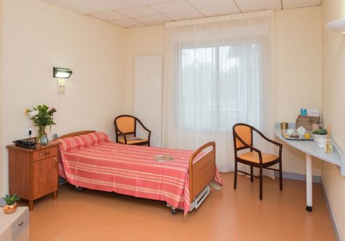 Photo KORIAN MAISON D'EMILIENNE, Ehpad, maison de retraite &agrave; CAHUZAC 81