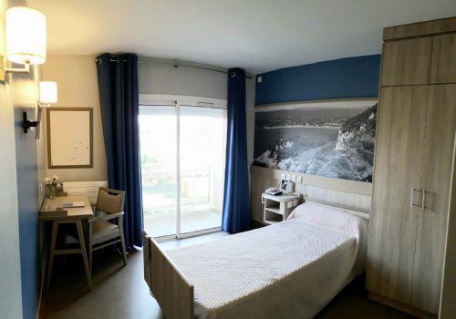 Photo RESIDENCE LES ALIZES, Ehpad, maison de retraite &agrave; ST CYR SUR MER 83