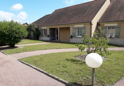 Photo RESIDENCE LE CEDRE, Ehpad, maison de retraite &agrave; TREIGNY 89